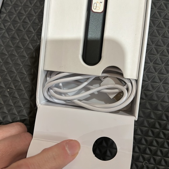 SOLAWAVE Skincare Wand NEW - Picture 3 of 6